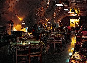 Steam喜加一 点击冒险游戏《穿越僵尸启示录：开始》免费领